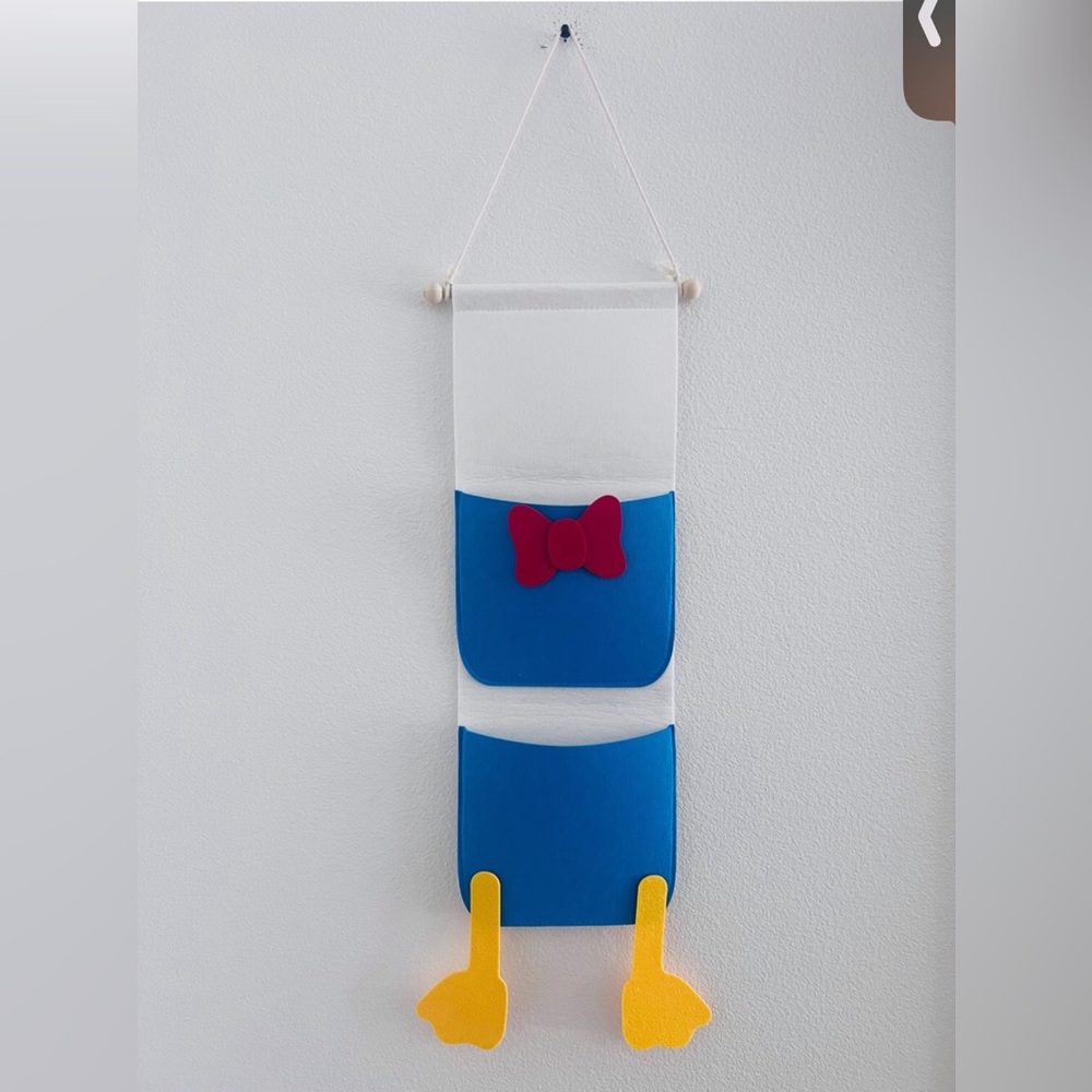 Disney Donald Duck Hanging Organizer